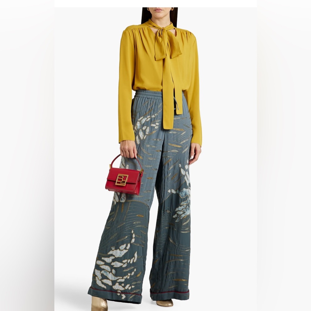 VALENTINO GARAVANI
Appliquéd silk crepe de chine wide-leg pants